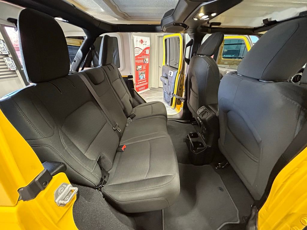 Used 2019 Jeep Wrangler Unlimited Sahara w/ Dual Top Group image 44