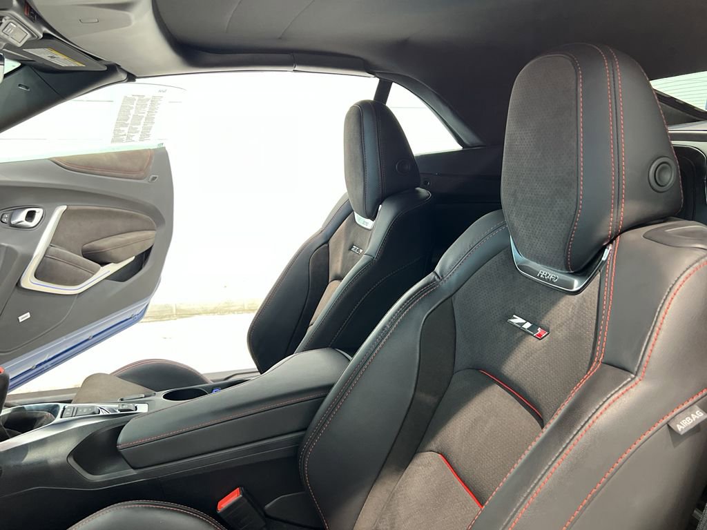Used 2023 Chevrolet Camaro ZL1 image 17