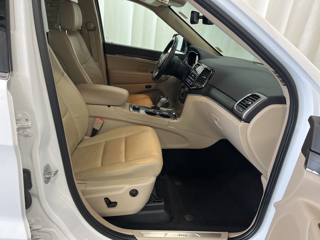 Used 2021 Jeep Grand Cherokee Limited AWD/4WD image 20