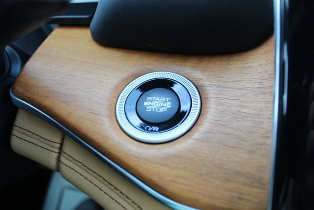 Used 2021 Jeep Grand Cherokee L Summit image 18