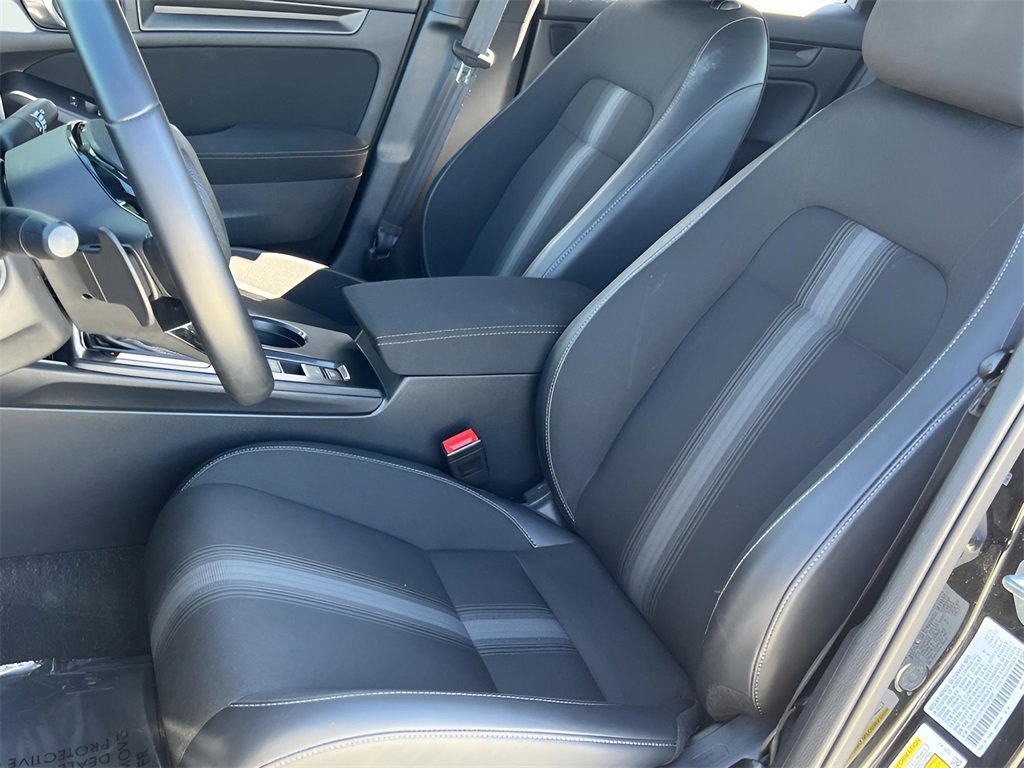 Used 2023 Honda Civic Sport image 4