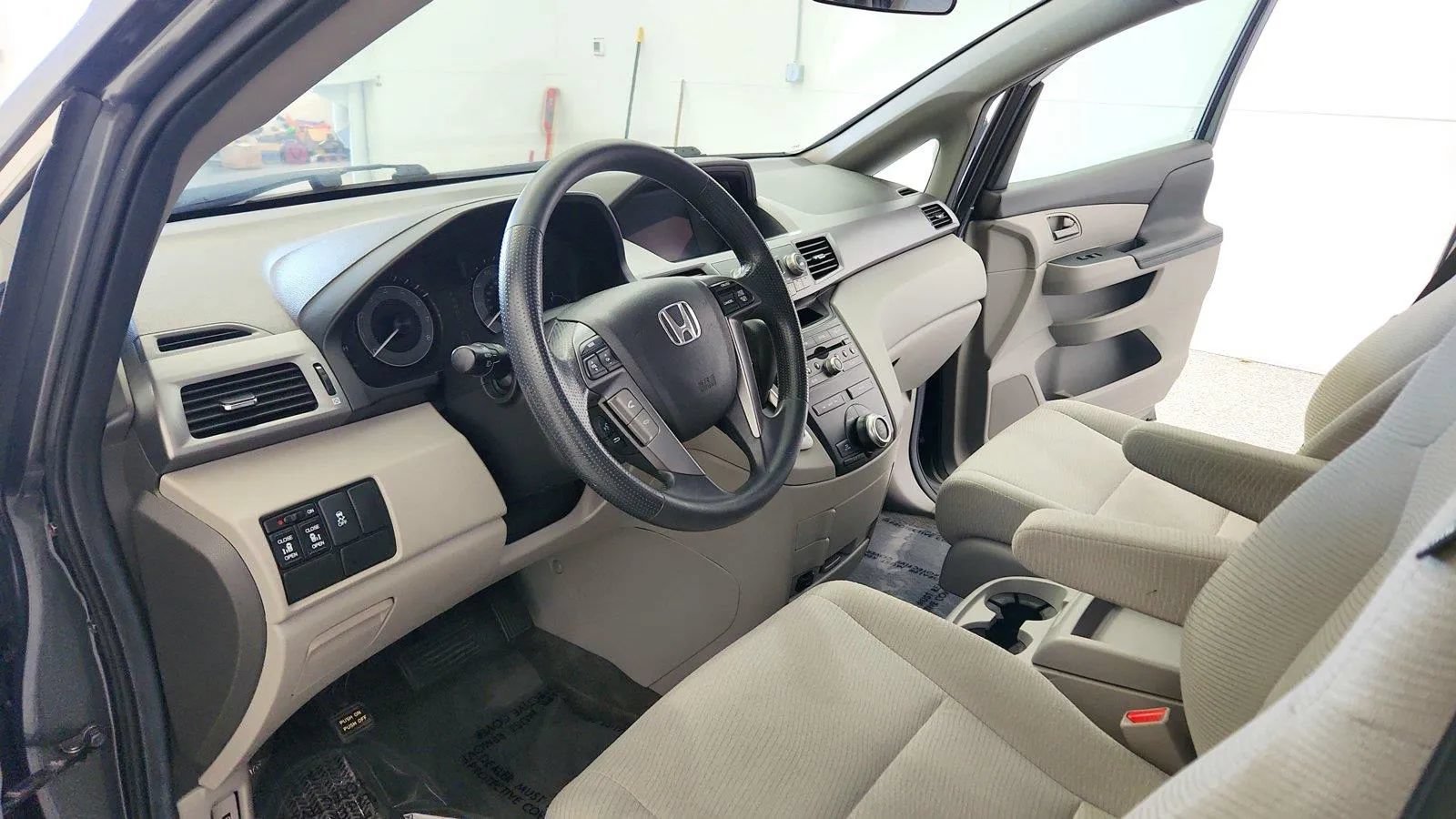 Used 2012 Honda Odyssey EX image 14