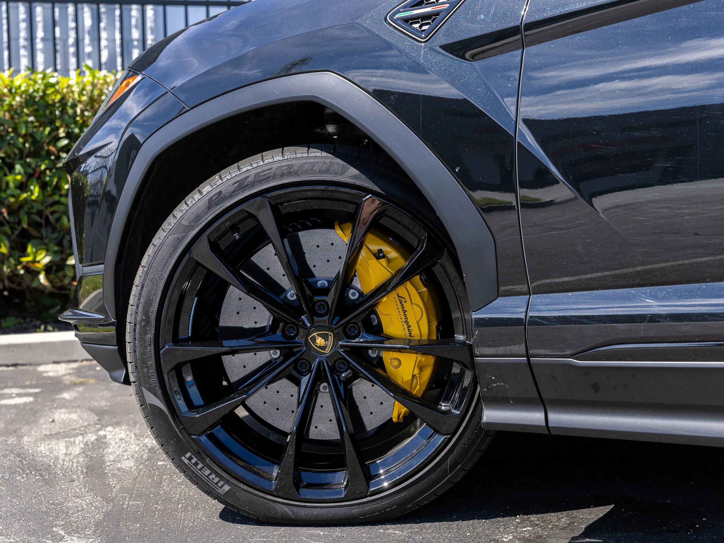 Used 2024 Lamborghini Urus S image 12