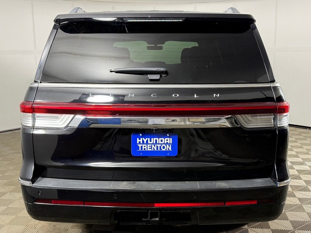 Used 2024 Lincoln Navigator L 4WD image 14