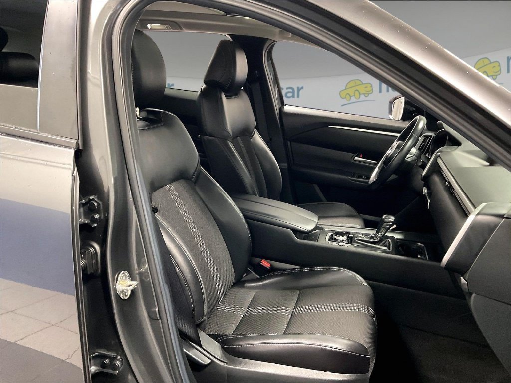 Used 2026 MAZDA CX-50 AWD 2.5 S w/ Preferred Pkg image 11