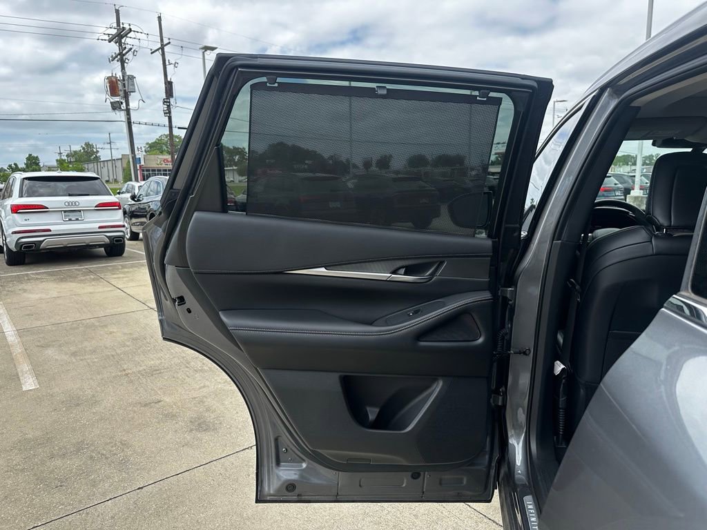 Used 2023 INFINITI QX60 Luxe w/ Cargo Package image 21
