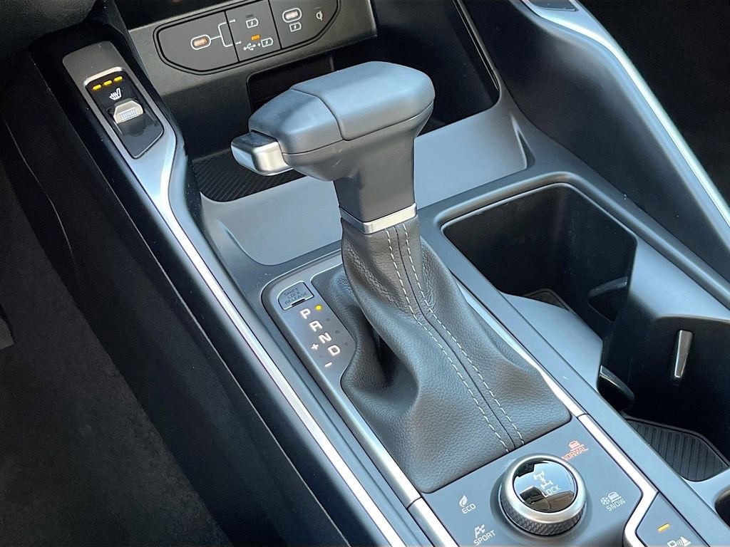 Certified 2025 Kia Sorento S AWD/4WD image 18