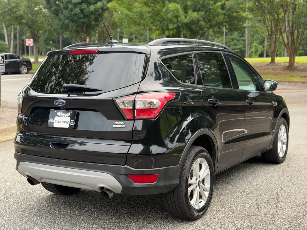 Used 2018 Ford Escape SEL AWD/4WD image 5