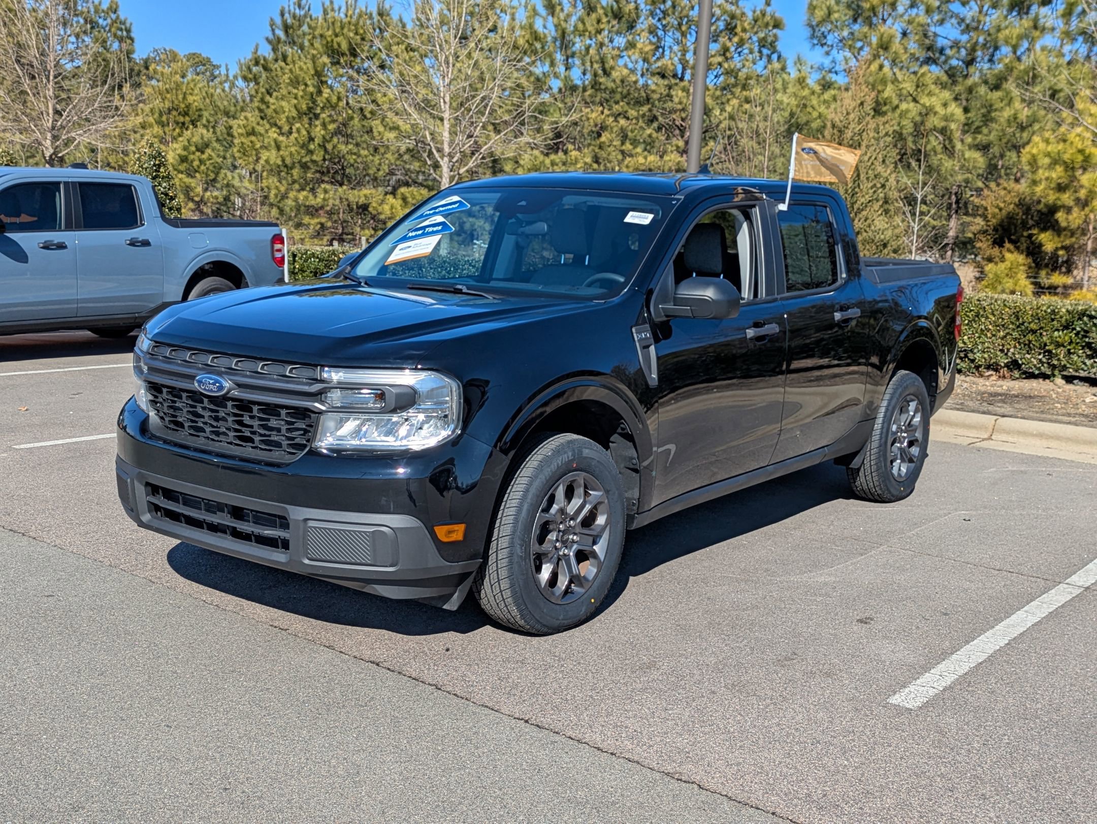 Certified 2024 Ford Maverick XLT image 8