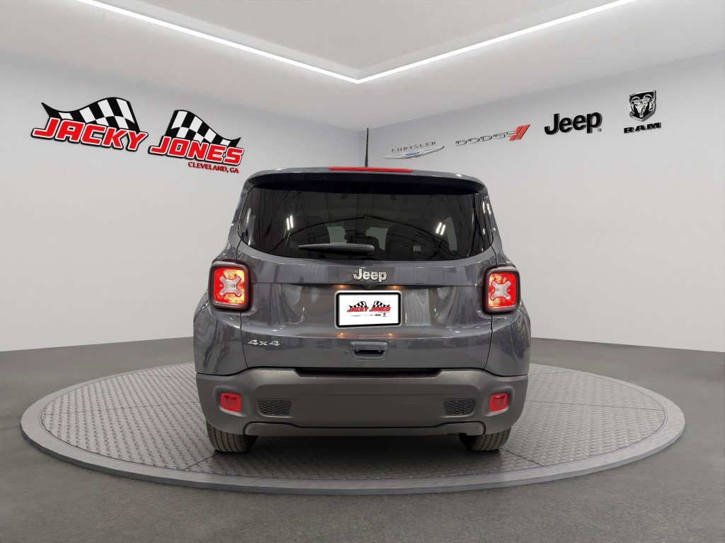 Used 2023 Jeep Renegade Latitude image 14