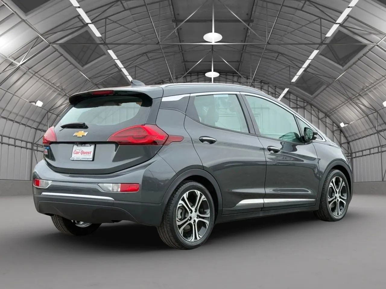 Used 2017 Chevrolet Bolt Premier w/ Driver Confidence II Package image 7