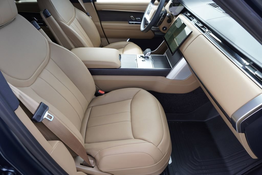 New 2026 Land Rover Range Rover SE AWD/4WD image 23