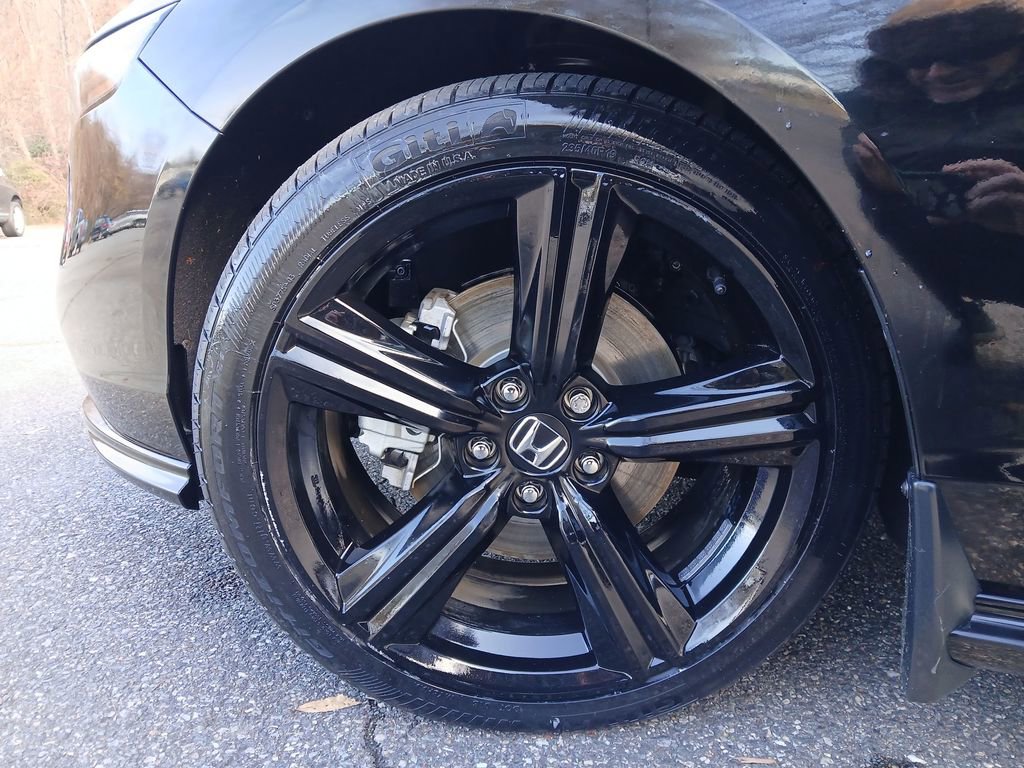 Used 2024 Honda Accord Sport image 36