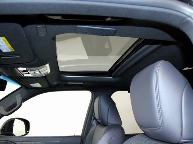 Used 2025 Lexus LX 700h Overtrail w/ Accessory Package (Z1) image 22