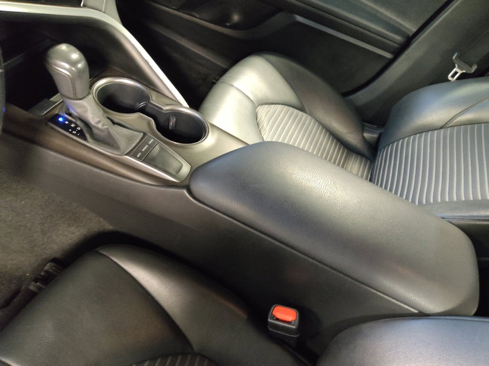 Used 2022 Toyota Camry SE image 26