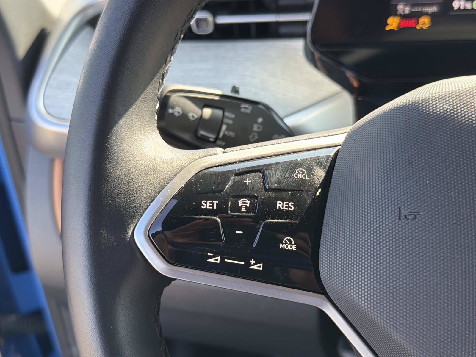 Certified 2025 Volkswagen ID. Buzz Pro S RWD image 19