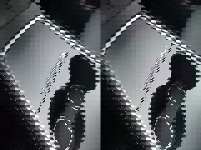 Used 2025 Tesla Model Y Long Range image 32