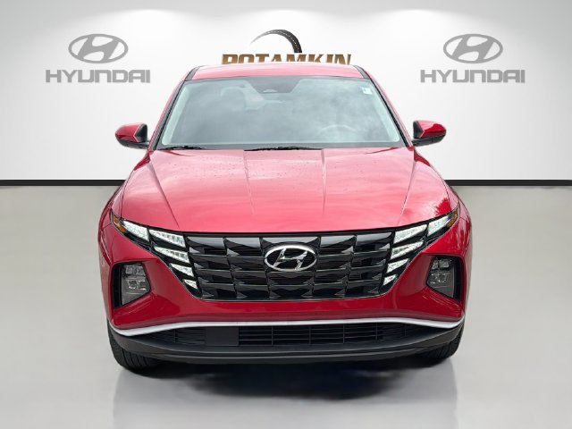 Used 2023 Hyundai Tucson SE AWD/4WD image 2