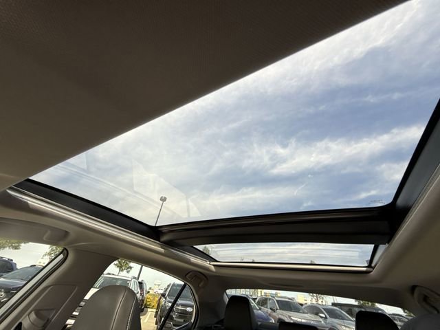 Used 2021 Toyota Camry XSE image 21