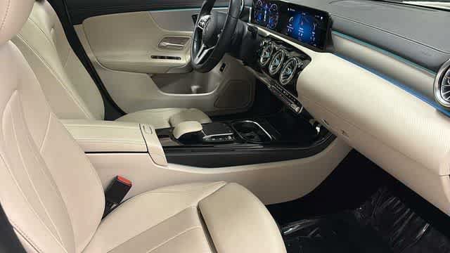 Used 2021 Mercedes-Benz CLA 250 image 35