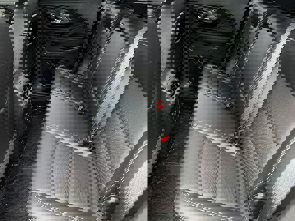 Certified 2023 GMC Terrain SLT w/ LPO, Floor Liner Package image 20