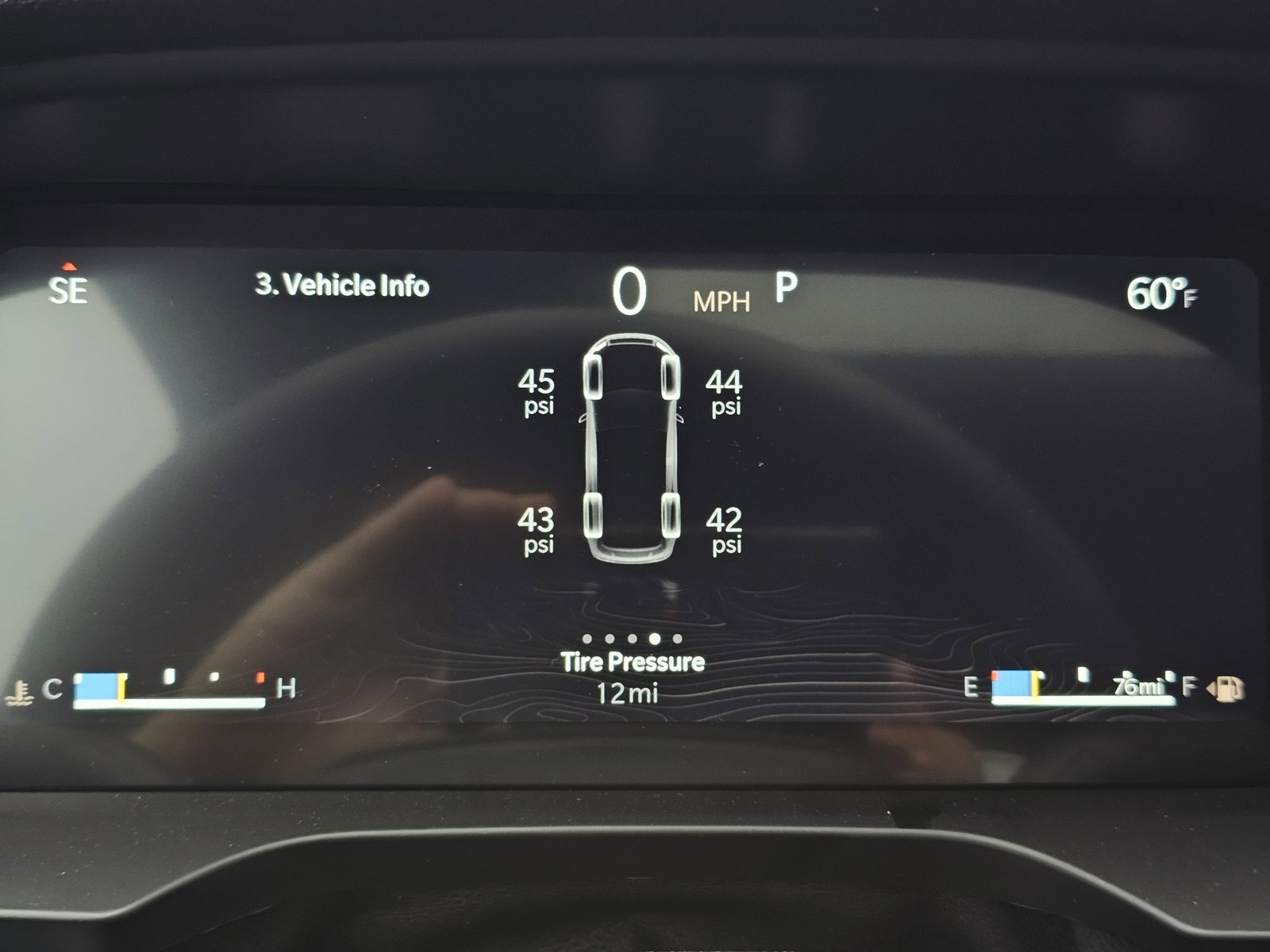 New 2025 Jeep Grand Cherokee L Laredo image 11