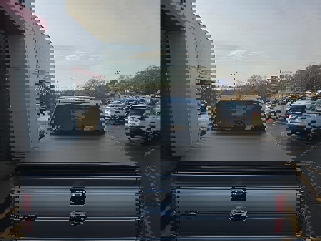 Used 2013 Ford F150 XLT w/ Luxury Equipment Group image 6