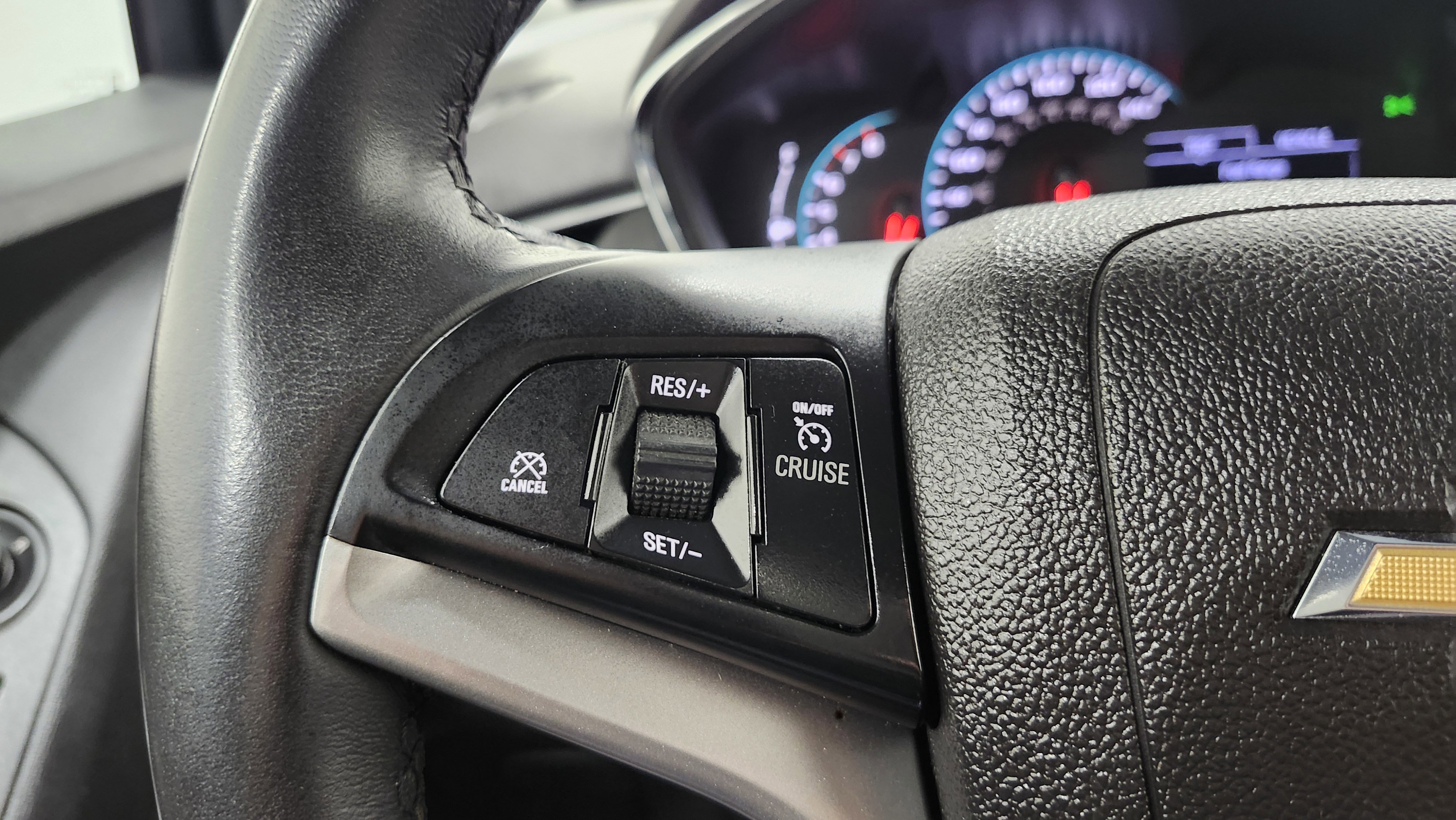 Used 2020 Chevrolet Trax LT w/ LT Convenience Package image 33