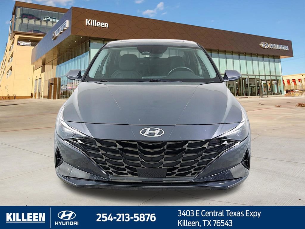 Used 2023 Hyundai Elantra Limited FWD image 2