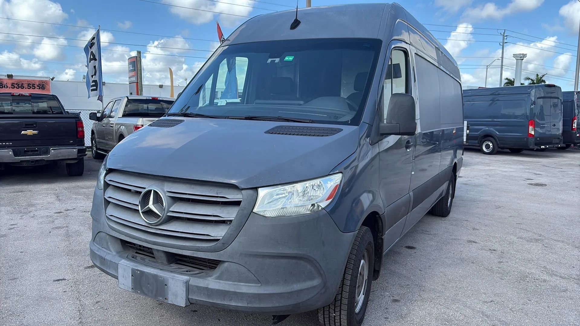 Used 2019 Mercedes-Benz Sprinter 170 image 2
