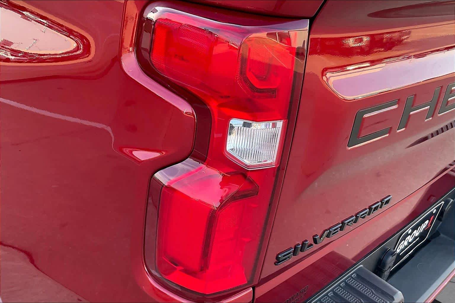 Used 2026 Chevrolet Silverado 1500 RST AWD/4WD image 29