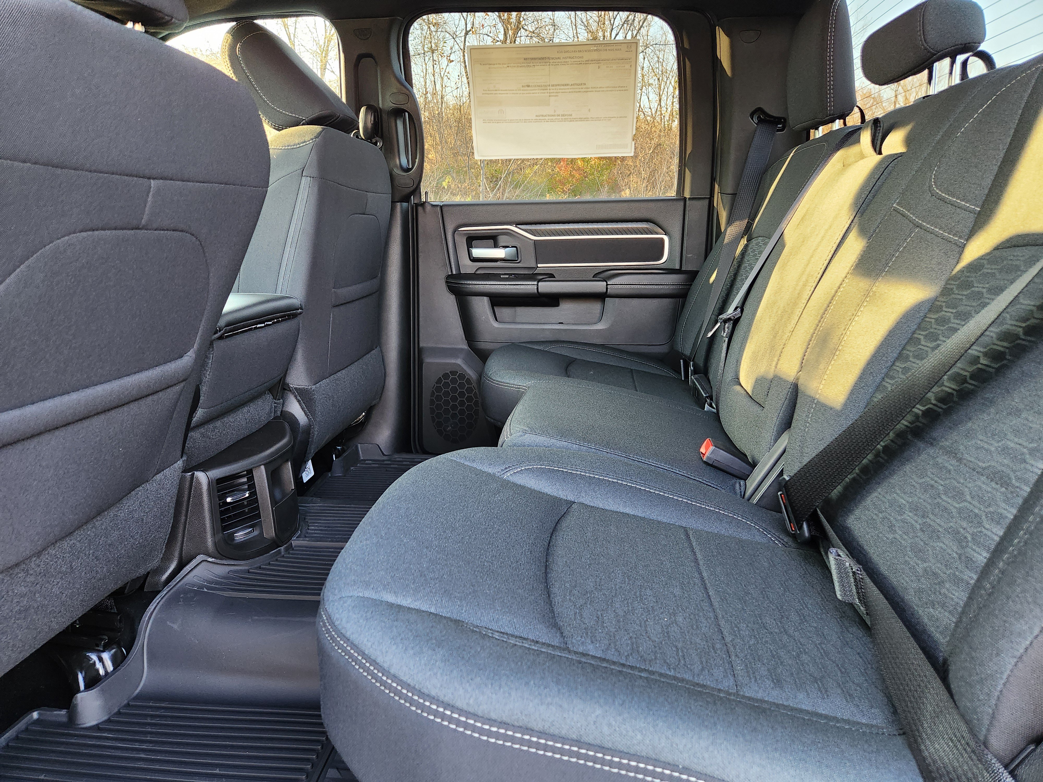 New 2026 RAM 2500 Big Horn AWD/4WD image 32