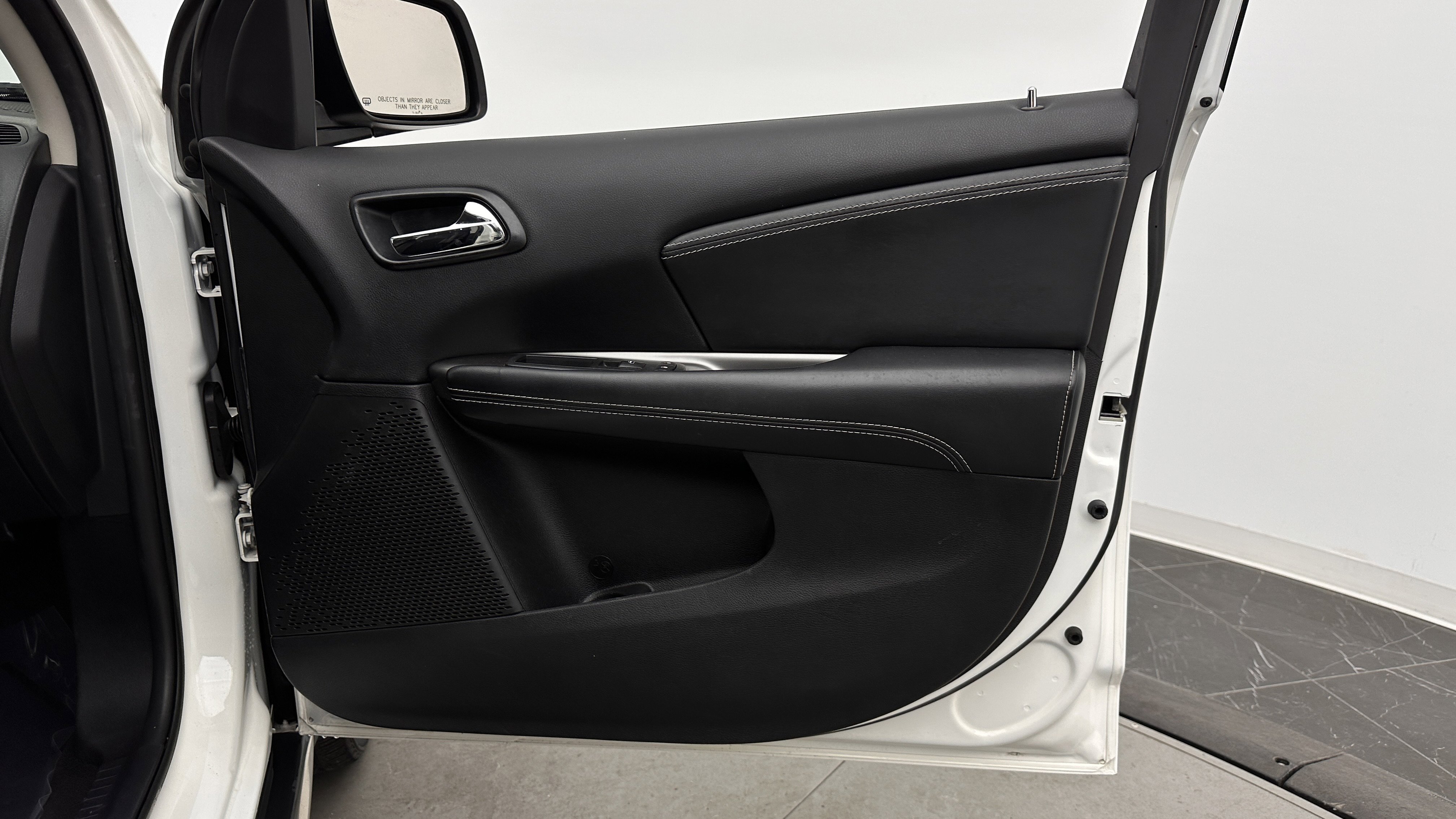 Used 2016 Dodge Journey Crossroad FWD image 30