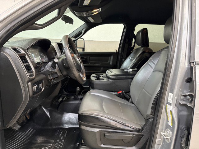 Used 2023 RAM 3500 Tradesman w/ Chrome Appearance Group image 14