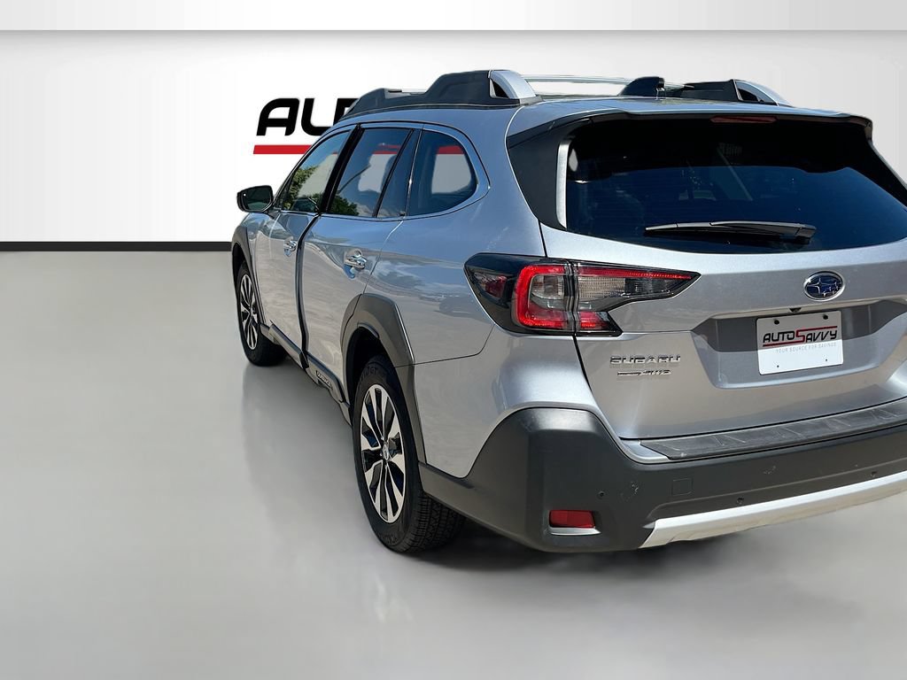 Used 2024 Subaru Outback Touring XT AWD/4WD image 5