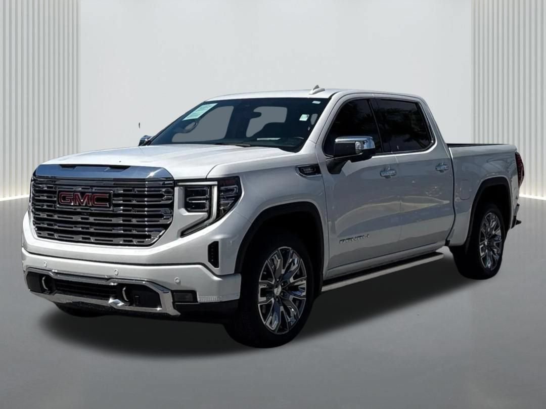 Used 2023 GMC Sierra 1500 Denali w/ Denali Reserve Package AWD/4WD image 1