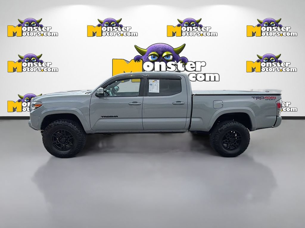 Used 2021 Toyota Tacoma TRD Sport AWD/4WD image 8