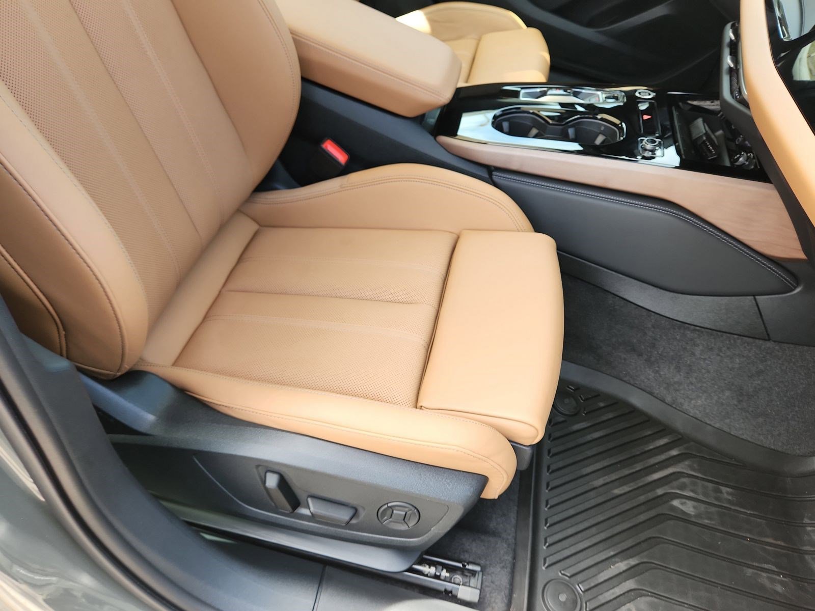 Used 2025 Audi A5 2.0T Premium Plus w/ Premium Plus image 16