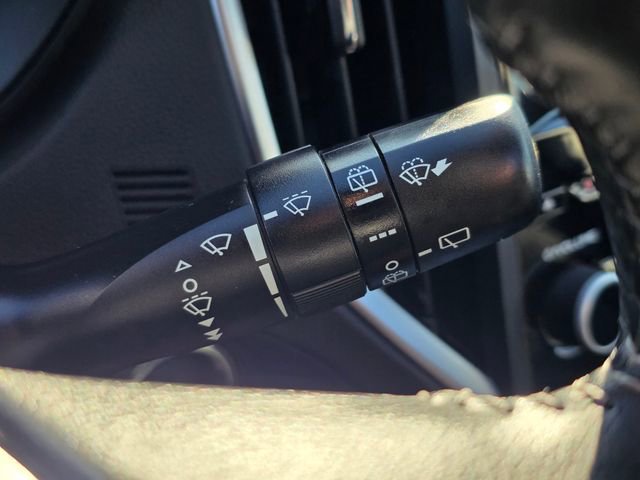 Used 2020 Subaru Forester Premium image 39