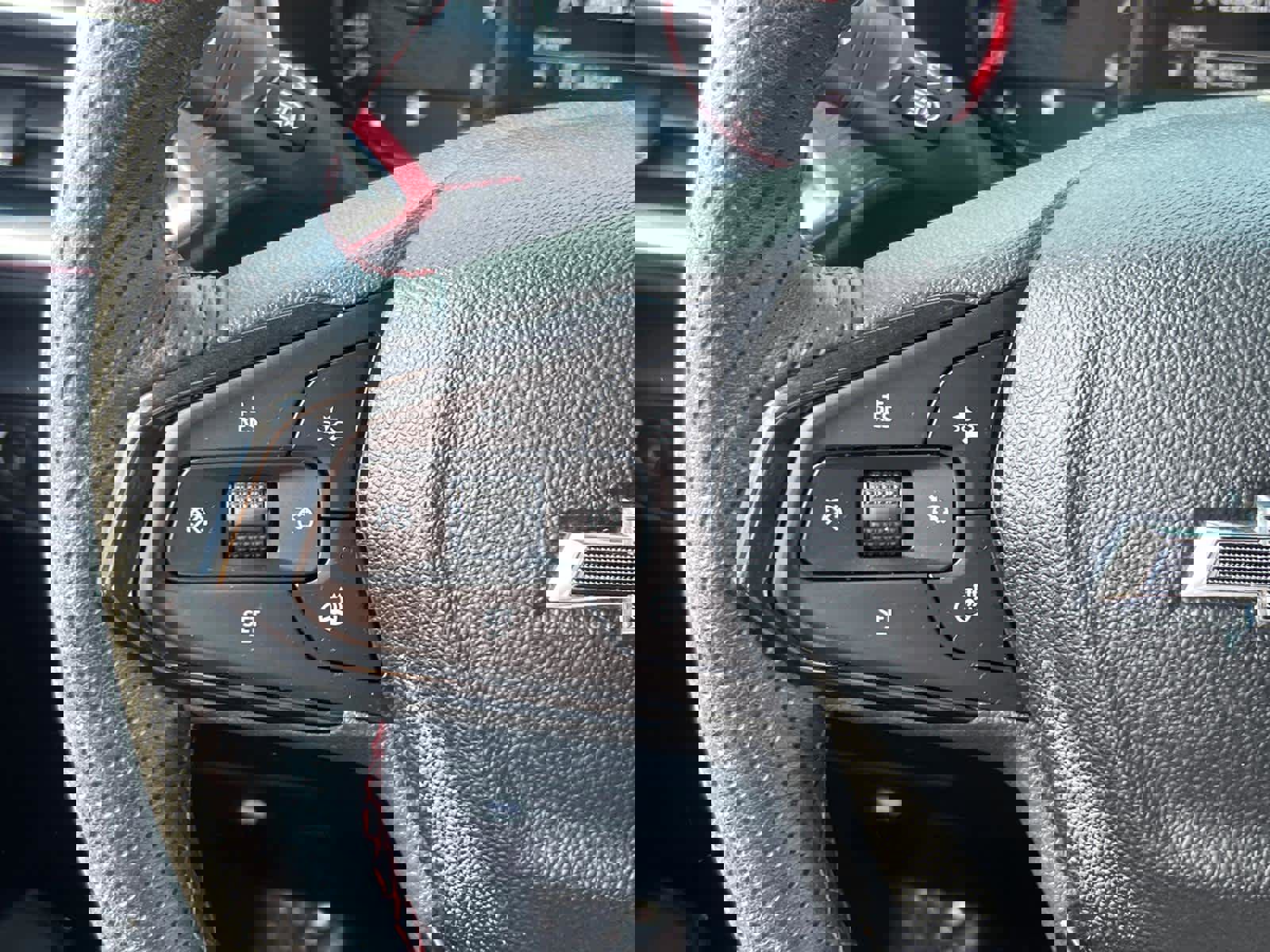 Certified 2023 Chevrolet TrailBlazer RS w/ Convenience Package image 21