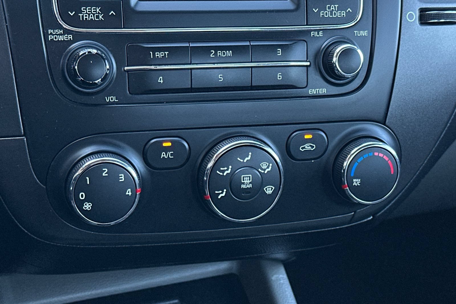 Used 2016 Kia Forte LX FWD image 17