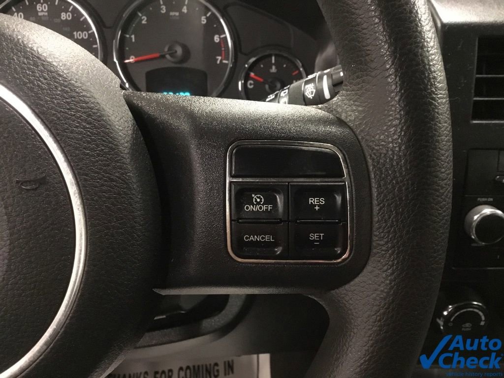 Used 2011 Jeep Liberty Sport image 42