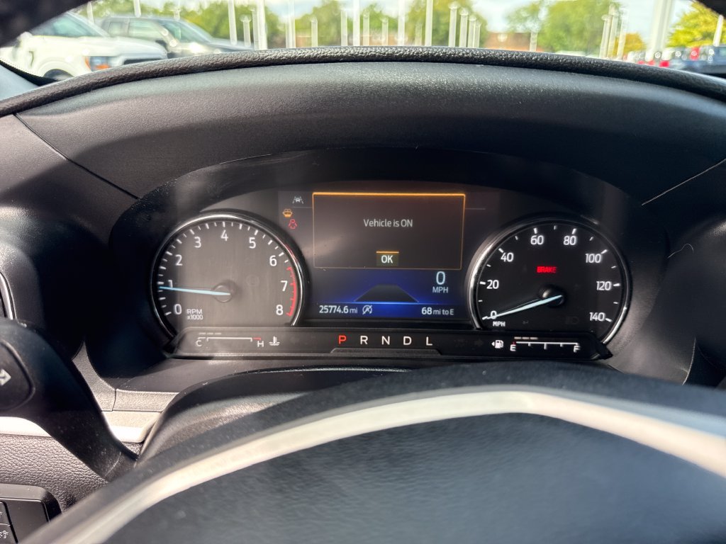 Used 2024 Ford Explorer XLT w/ Equipment Group 202A AWD/4WD image 38