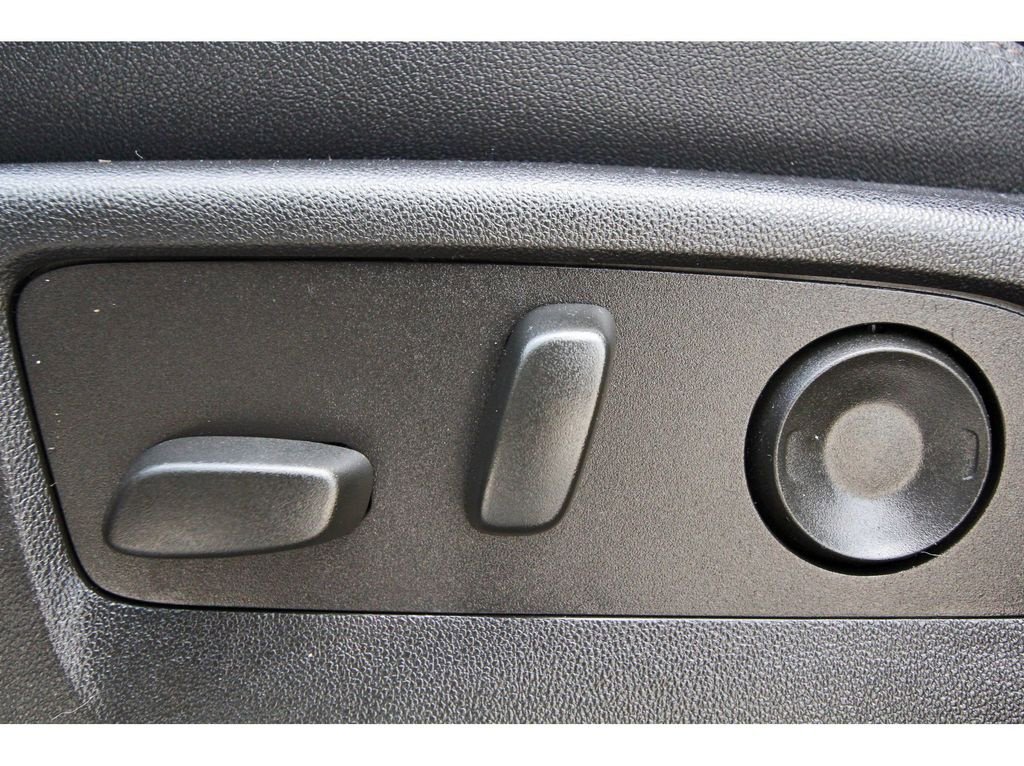 Used 2024 Chevrolet Silverado 2500 High Country w/ High Country Premium Package image 23