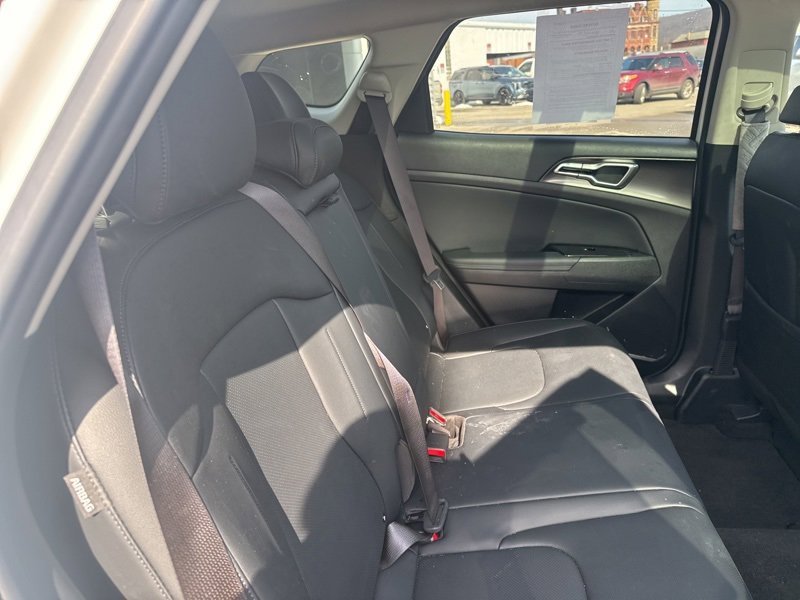 Used 2024 Kia Sportage EX w/ EX Premium Package image 8