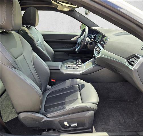 Used 2022 BMW 430i xDrive Coupe w/ M Sport Package image 21