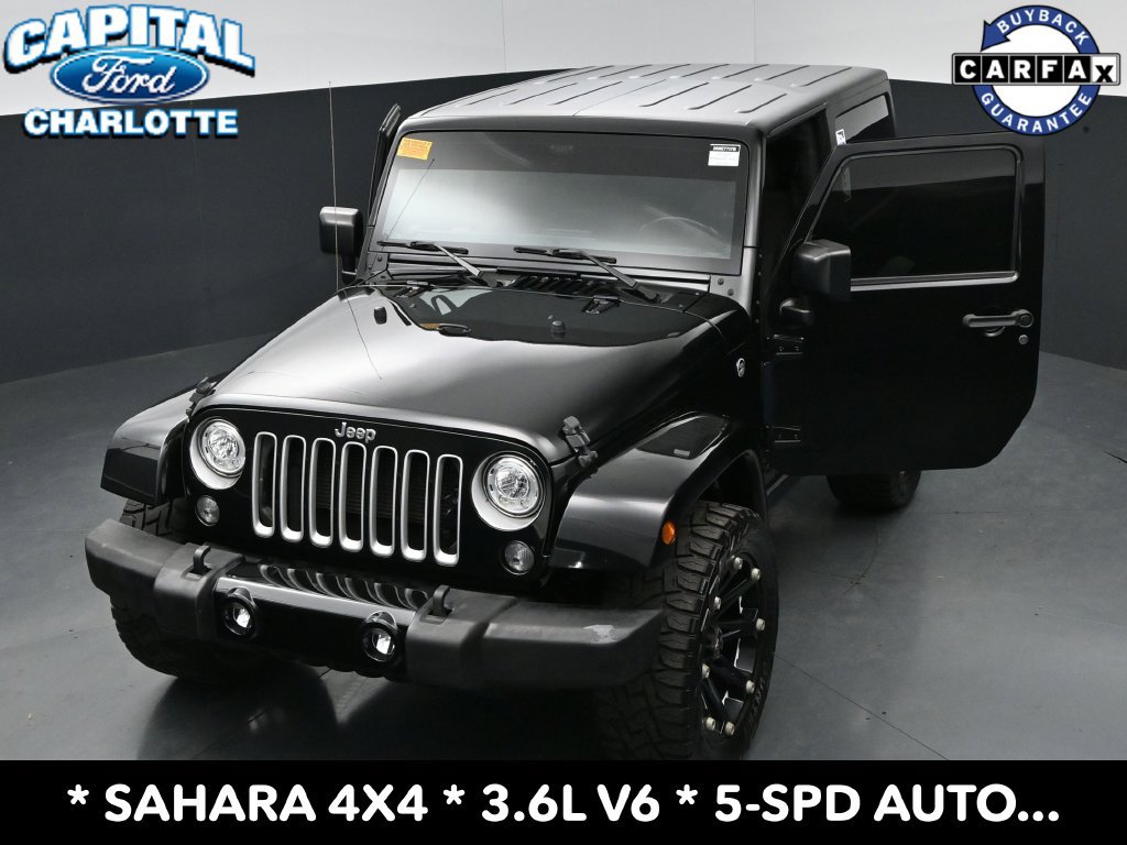 Used 2017 Jeep Wrangler Sahara w/ Connectivity Group AWD/4WD image 33