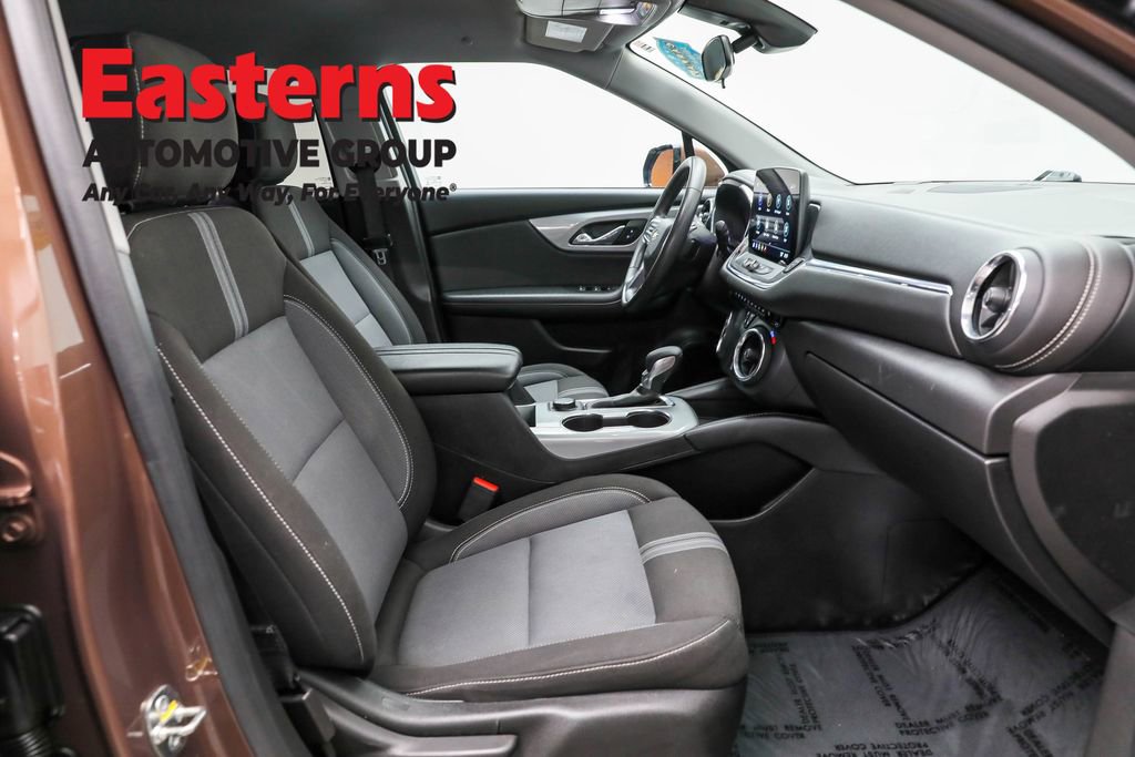 Used 2023 Chevrolet Blazer LT image 25
