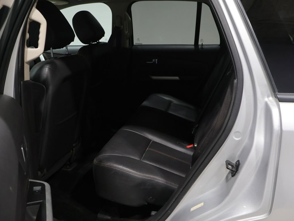 Used 2013 Ford Edge SEL image 17