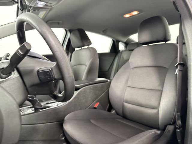 Used 2023 Chevrolet Malibu LT FWD image 19
